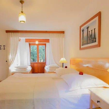 Club Orient Resort *