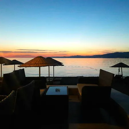 Club Orient Resort *